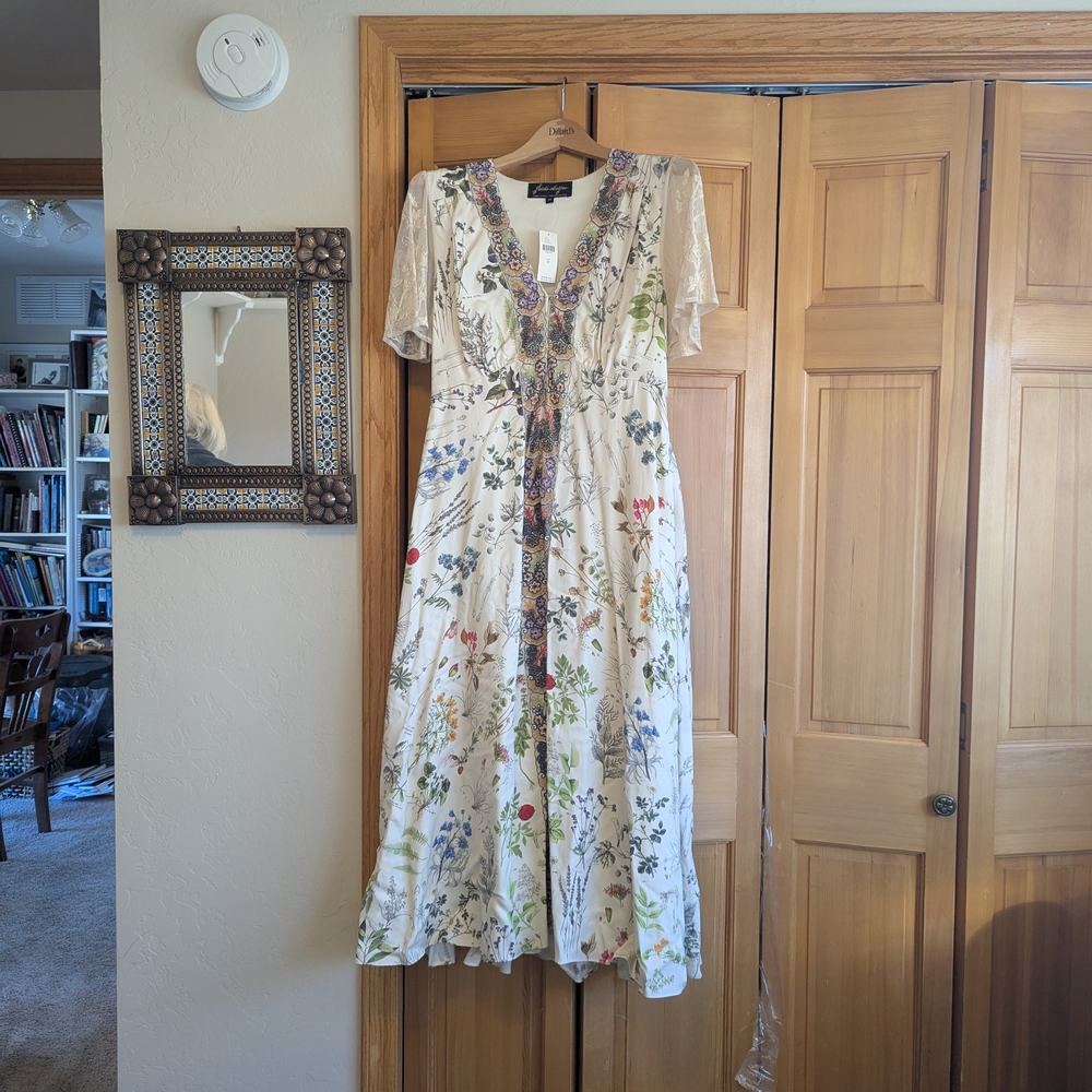 Floral V-Neck Dress